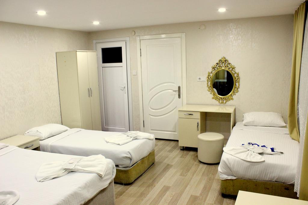 Simge Hotel Estambul Habitación foto