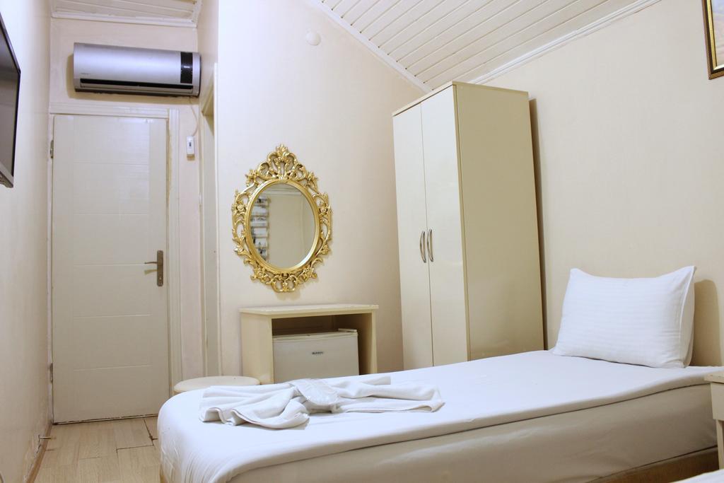 Simge Hotel Estambul Exterior foto